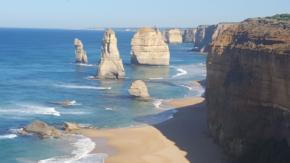 12 Apostles Victoria www.destinationsjourney.com