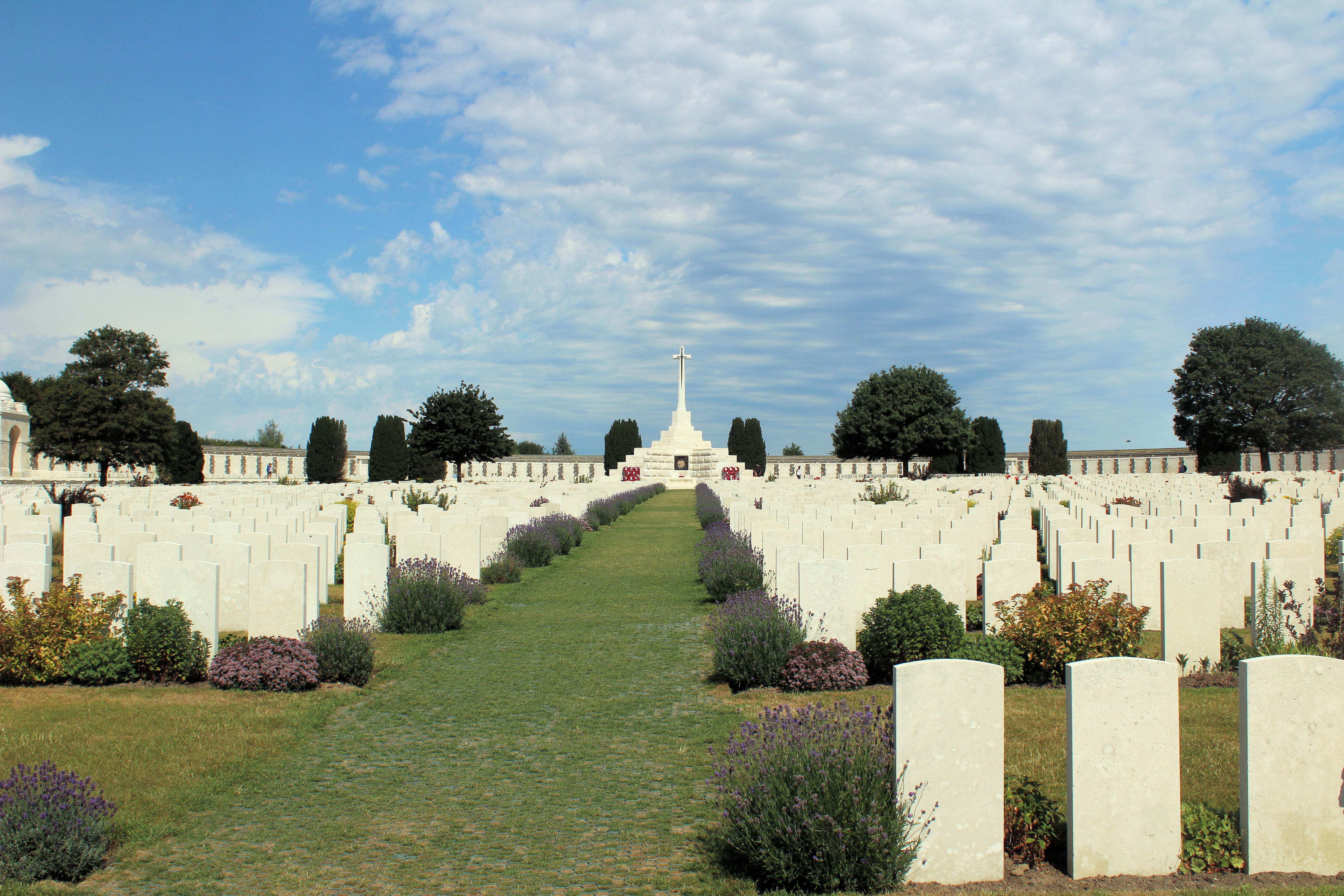 Tyne Cot Commonwealth War Graves Cemetery 