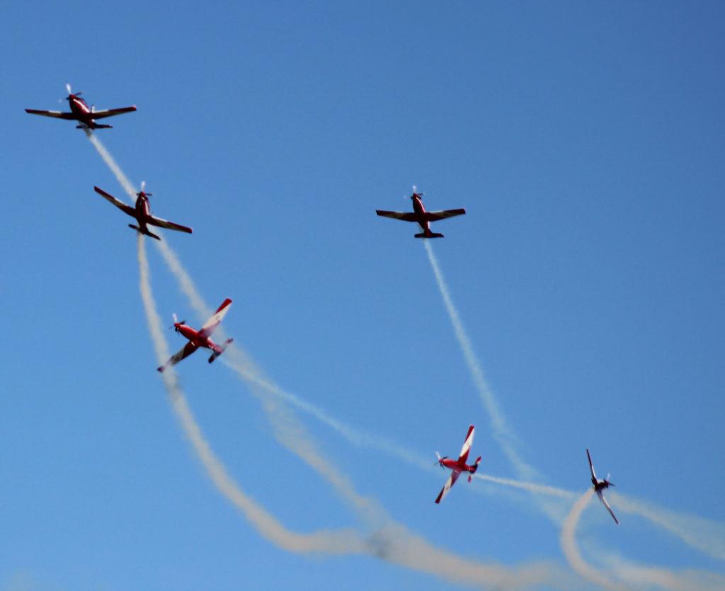 RAAF Roulettes at Wings Over Illawarra 2018