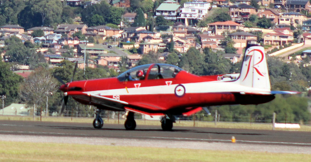 RAAF Roulettes at Wings Over Illawarra 2018