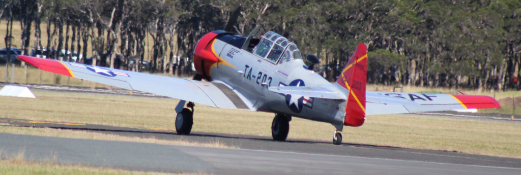 North American T-6 Harvard Wings Over Illawarra 2018 www.destinationsjourney.com