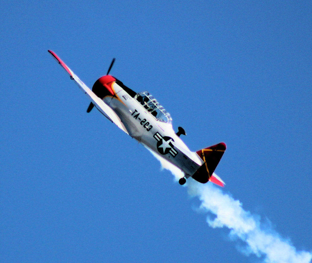 North American T-6 Harvard Wings Over Illawarra 2018 www.destinationsjourney.com