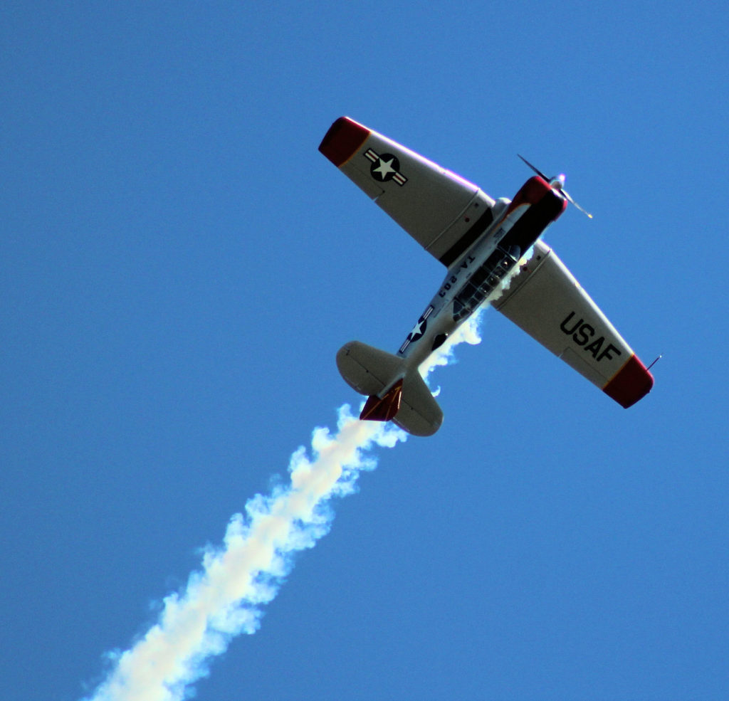 North American T-6 Harvard Wings Over Illawarra 2018 www.destinationsjourney.com