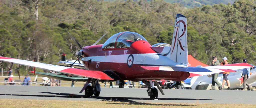 RAAF Roulettes at Wings Over Illawarra 2018