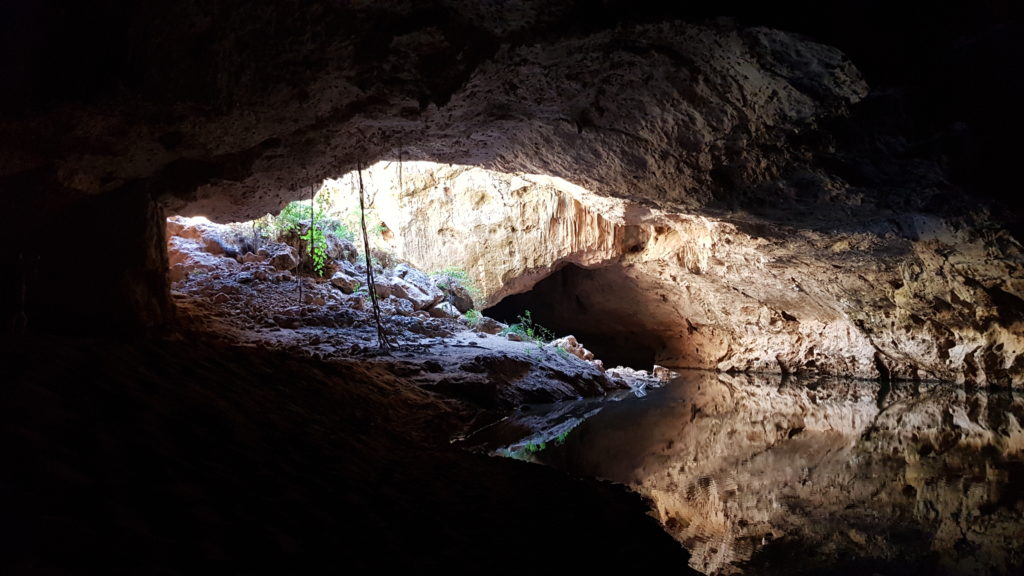 Tunnel Creek
Four-Wheel Drive Kimberley Safari