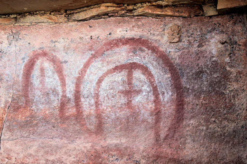 Aboriginal Rock Art Four-Wheel Drive Kimberley Safari