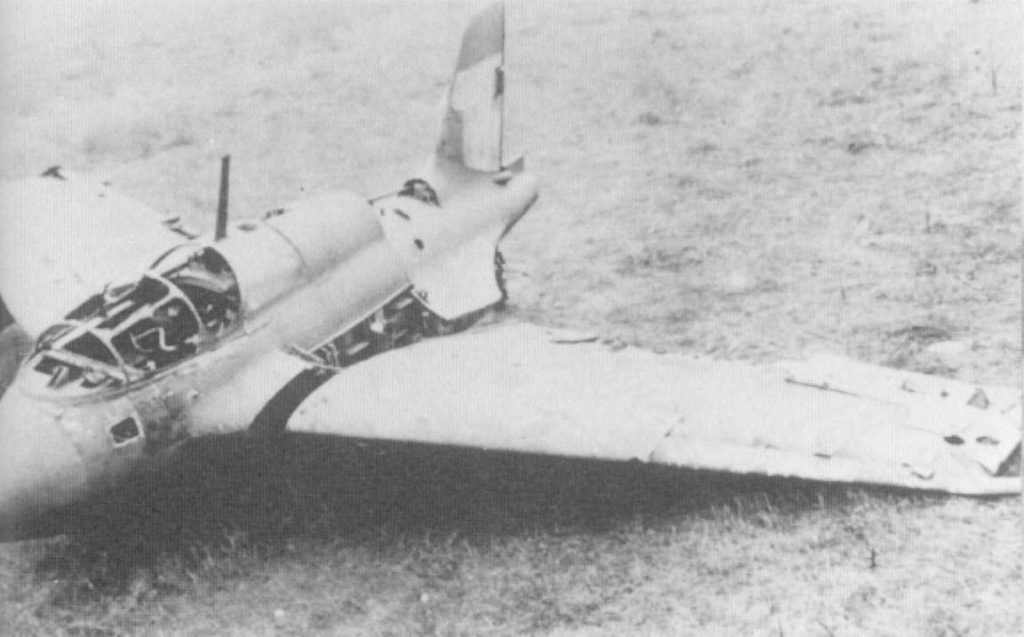 Wrecked Mitsubishi J8M Shūsui