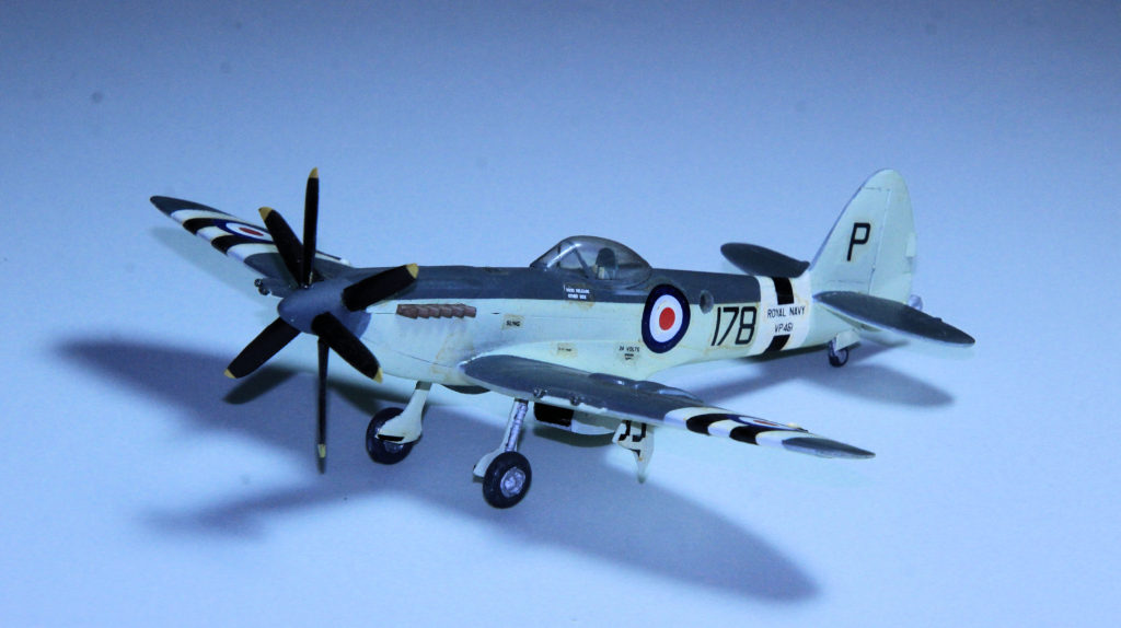 Supermarine Seafire FR Mk 47 178 VP461 of 800 Sqn FAA Plastic Model 1:72 Scale by Jays Models