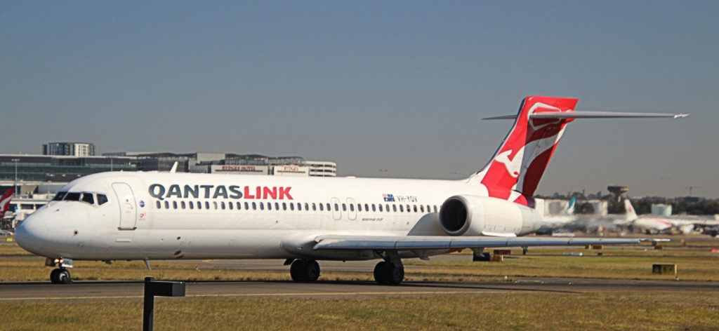 Qantas Link VH-YQV Boeing 717-2BL Sydney Airport August 2019