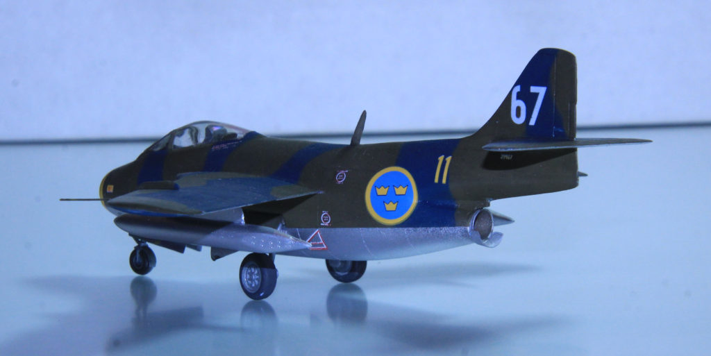 Saab J29 Tunnan 1:72 Scale Model Kit by Airfix