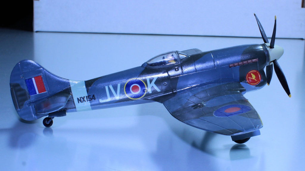 Hawker Tempest Mk.VI of 6 Sqn RAF Nicosia 1945 Model Kit 1:72 Scale