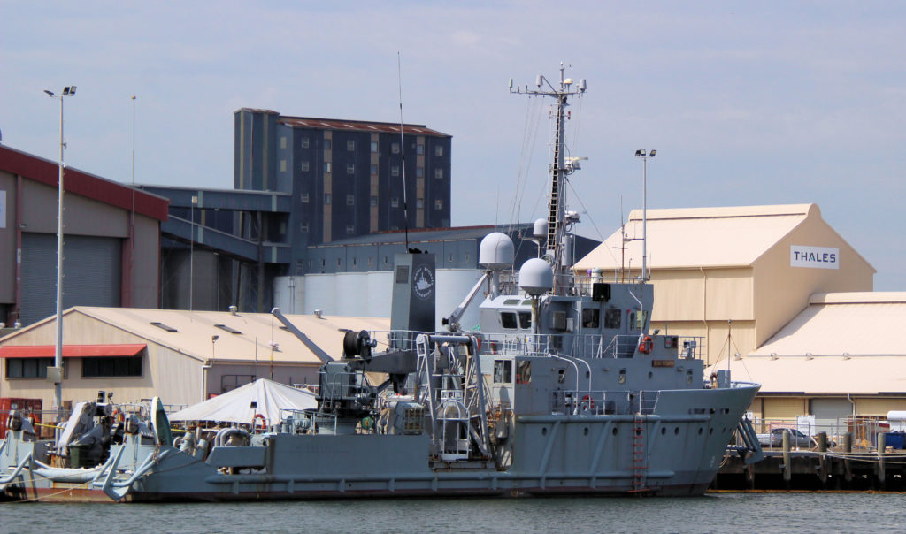 Ocean Recovery ex-HMNZS Manawanui (A09)