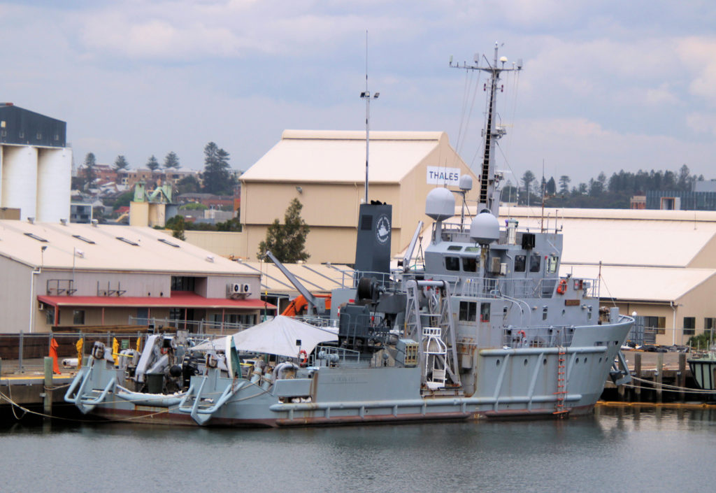 Ocean Recovery ex-HMNZS Manawanui (A09)