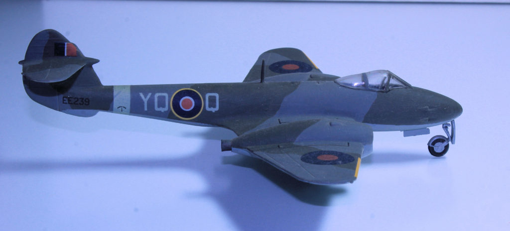 Gloster Meteor Mk. III by Airfix 1:72 Scale Model Kit