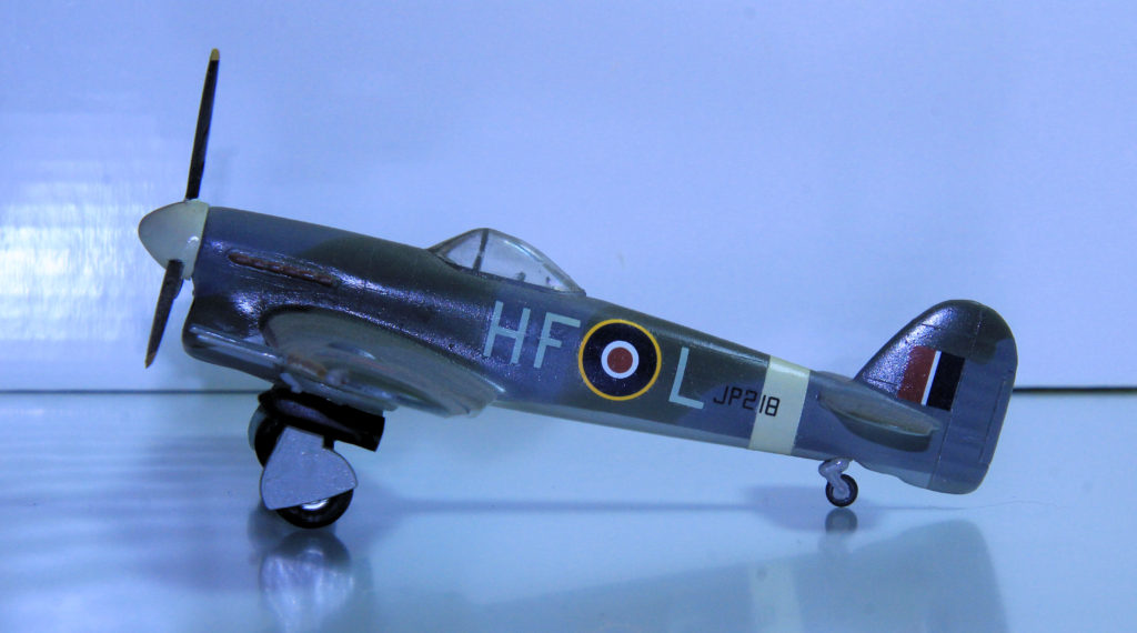 Hawker Typhoon IB JP218 HF-L of 182 Sqn RAF Model Kit by Airfix 1/72 Scale