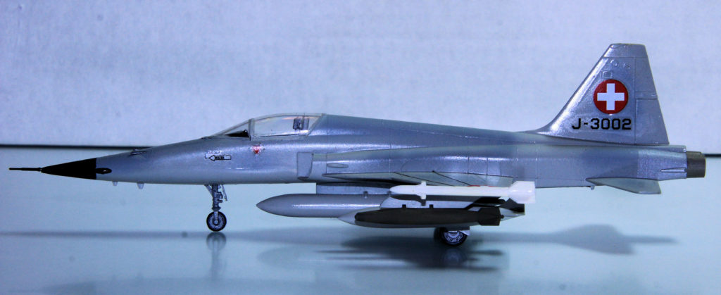 Northrop F-5E Tiger II J-3002 of the Swiss Air Force. Model Kit by Italeri 1/72 Scale