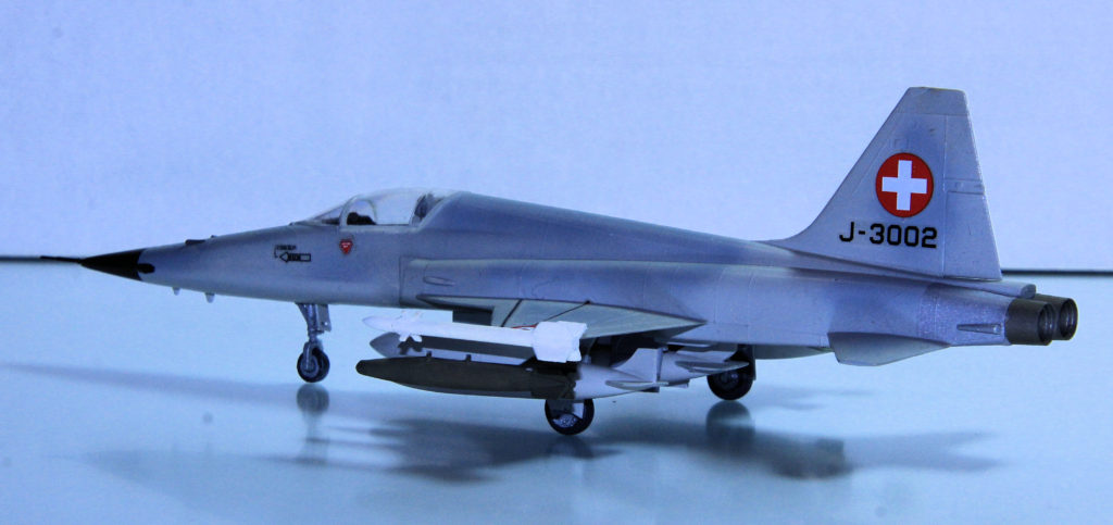 Northrop F-5E Tiger II J-3002 of the Swiss Air Force. Model Kit by Italeri 1/72 Scale