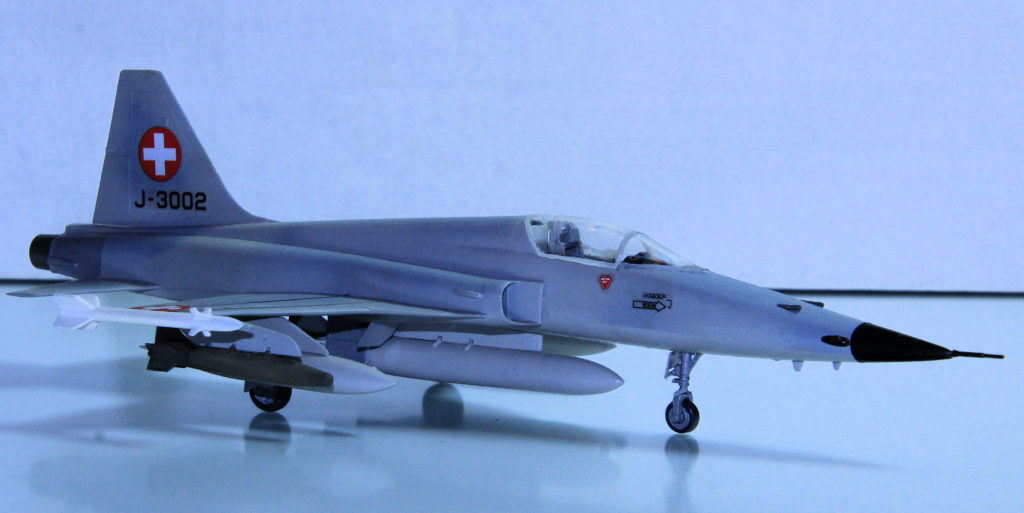 Northrop F-5E Tiger II J-3002 of the Swiss Air Force. Model Kit by Italeri 1/72 Scale