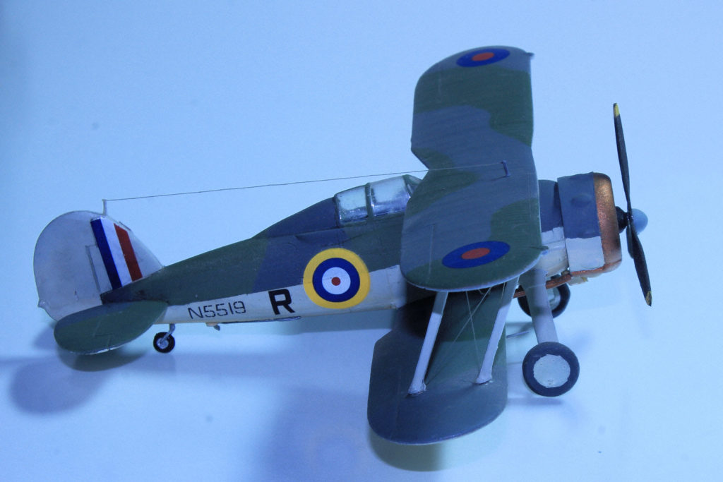 Gloster Sea Gladiator N5519 / R (FLt. George Burges) Hal Far Malta 1940 1/72 Scale Model AZ Models