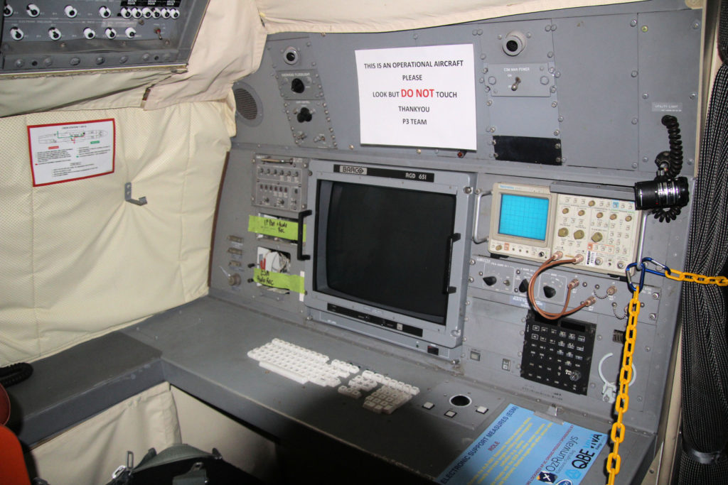 Lockheed AP-3C Orion A9-753 Instruments