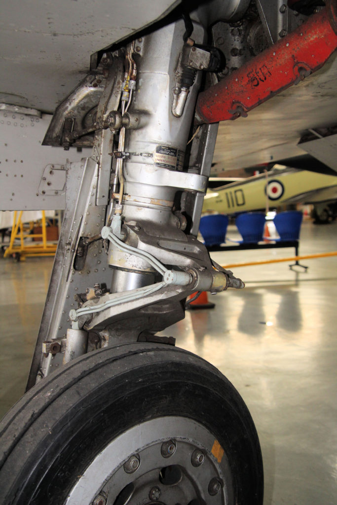 Starboard Main Undercarriage Hawker Hunter FR-74S XF437