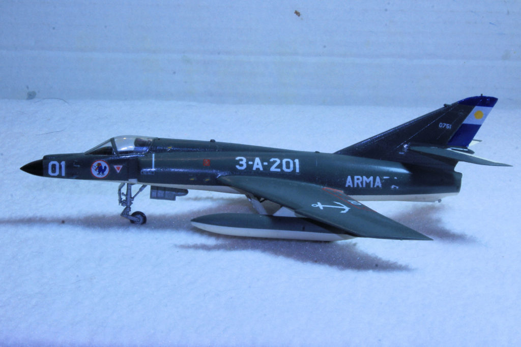 Dassault-Breguet Super Etendard 1/72 Scale Model by Academy 2 Esc. Aeronaval de Caza y Ataque, 3 Escuadra Aeronaval