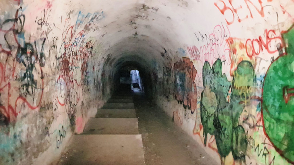 No. 1 Gun Position Tunnel Illowra Hill 60 Battery 