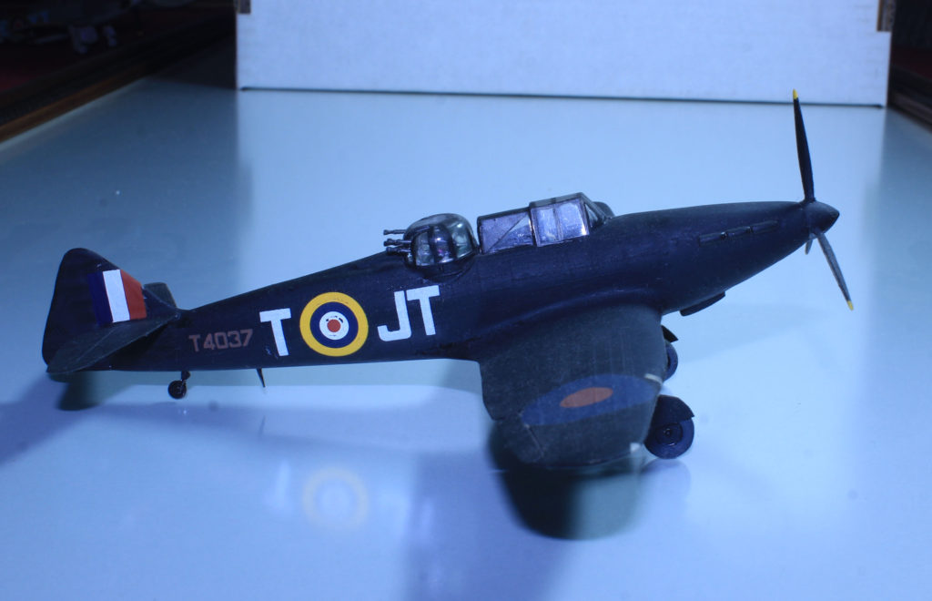 Boulton Paul Defiant of 256 Sqn JT-T RAF Catterick Dec 1940 1/72 Scale Model by Airfix