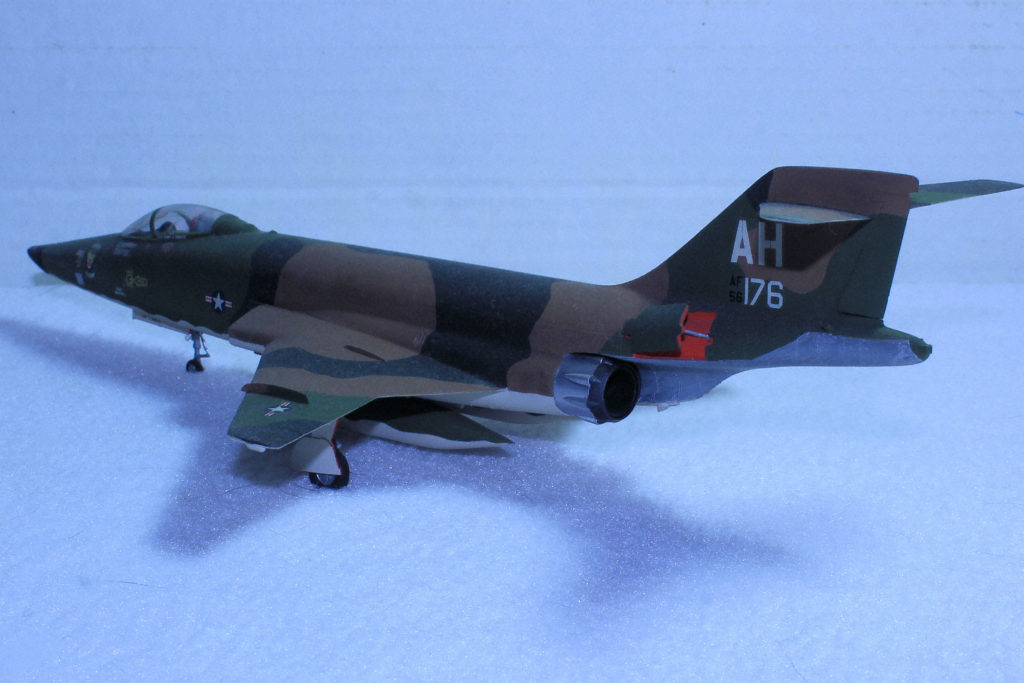 McDonnell-Douglas RF-101C Voodoo USAF 45 TRS, 460 TRW 56176 1/72 Scale Model by Hasegawa