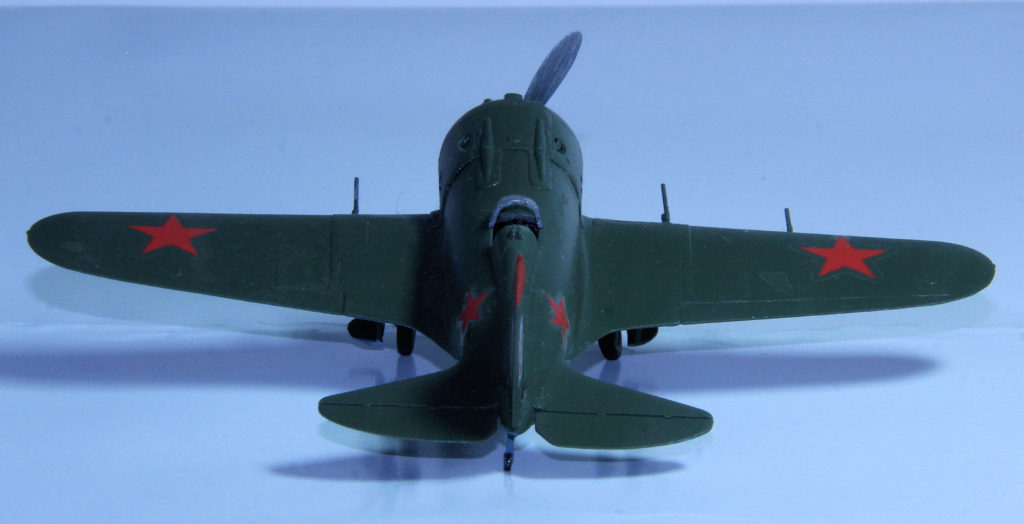 Polikarpov I-16 Type 28 158 IAP Red 1 Leningrad September 1941 1/72 Scale Model by ICM