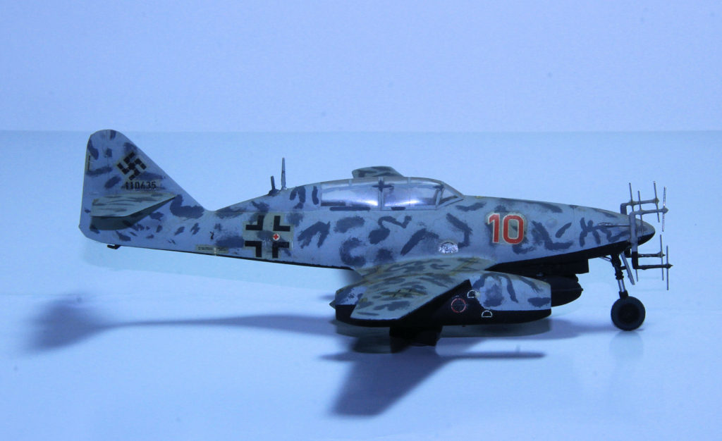 Messerschmitt Me 262 of 10./NJG 11 W.Nr.110635/Red 10 1/72 Scale Model by Hasegawa