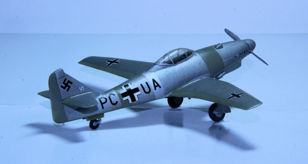 Messerschmitt Me 262 V-1 PC+UA 1/72 Scale Model by High Planes Models