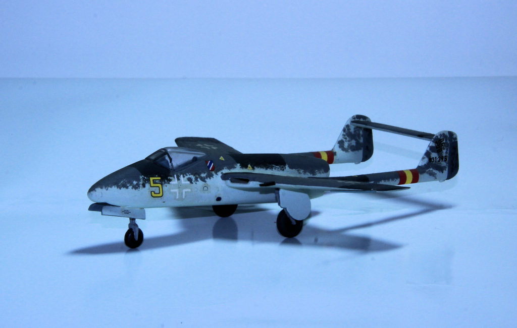 Focke-Wulf TL-Jäger Flitzer 1/72 Scale Model by Revell