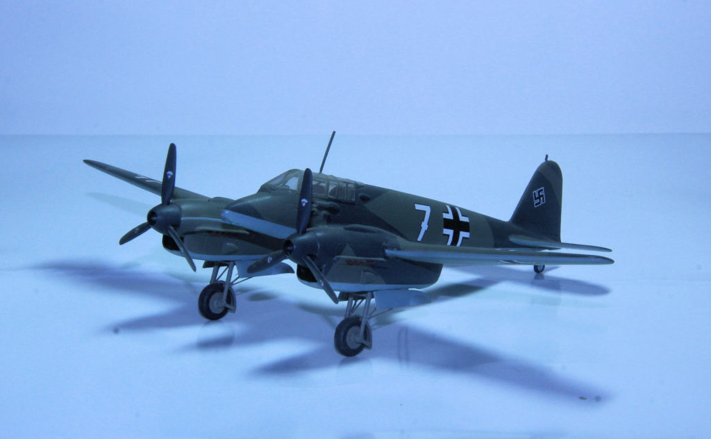 Focke-Wulf Fw 187 A-0 1/72 Scale Model by Special Hobby