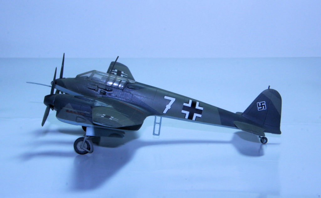 Focke-Wulf Fw 187 A-0 1/72 Scale Model by Special Hobby