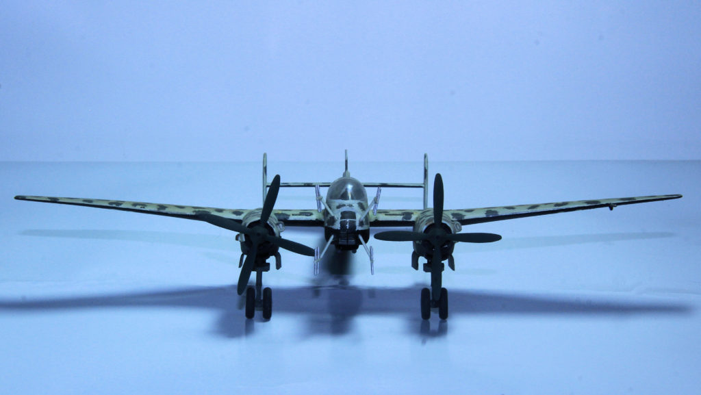 Arado Ar 240C-02 Nightfighter BO+RC 1943 1/72 Scale Model by Revell