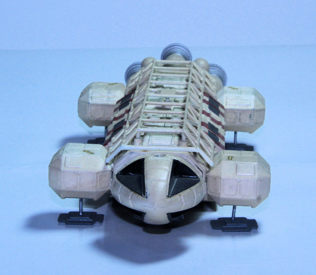 Space:1999 Eagle Transporter 1/110 Scale Model by IMAI