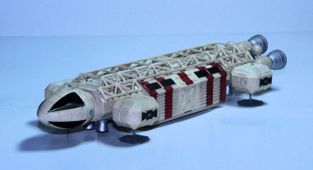 Space:1999 Eagle Transporter 1/110 Scale Model by IMAI