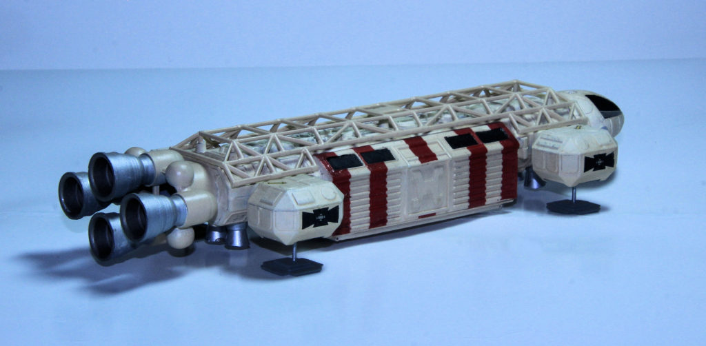 Space:1999 Eagle Transporter 1/110 Scale Model by IMAI