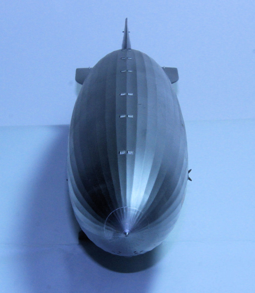 Airship LZ 129 Hindenburg 1/720 Scale Model by Revell