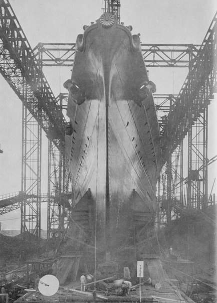 Tosa before the launch,on 18 December 1921