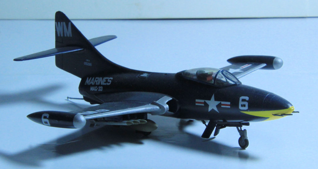 Grumman F9F-4 Panther US Marine Corps MAG-33 WM/6 Pohang AB Korea 1952