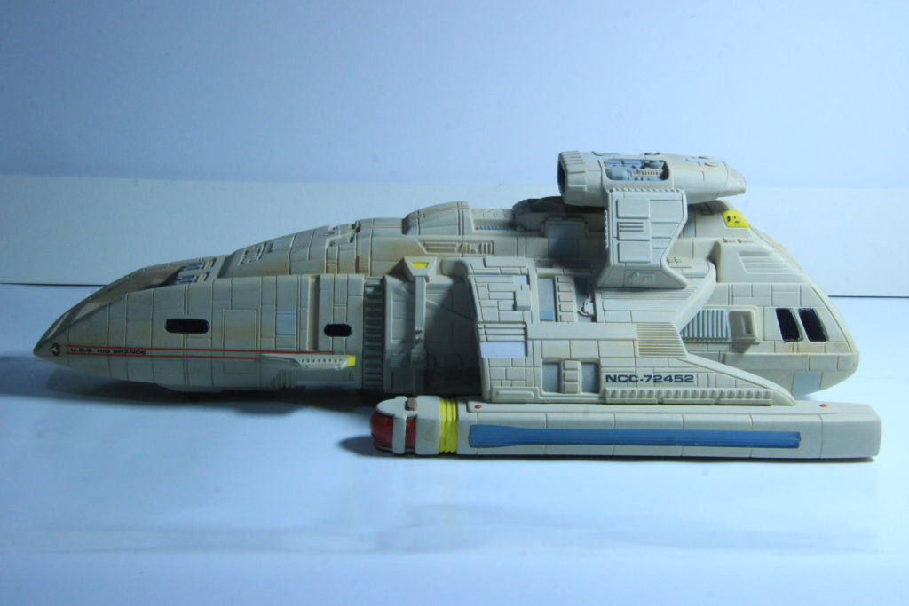 USS Rio Grande from Star Trek Deep Space Nine Scale Model By AMT/ERTL