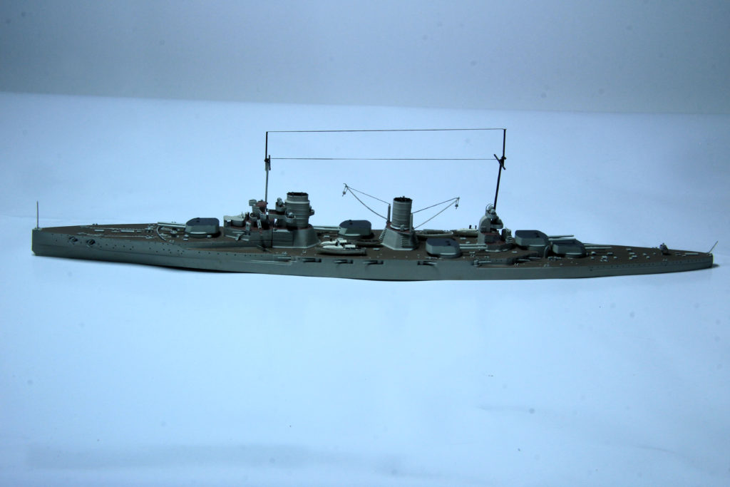 SMS Seydlitz WW1 German Battlecruiser 1/700 Scale Model by Combrig