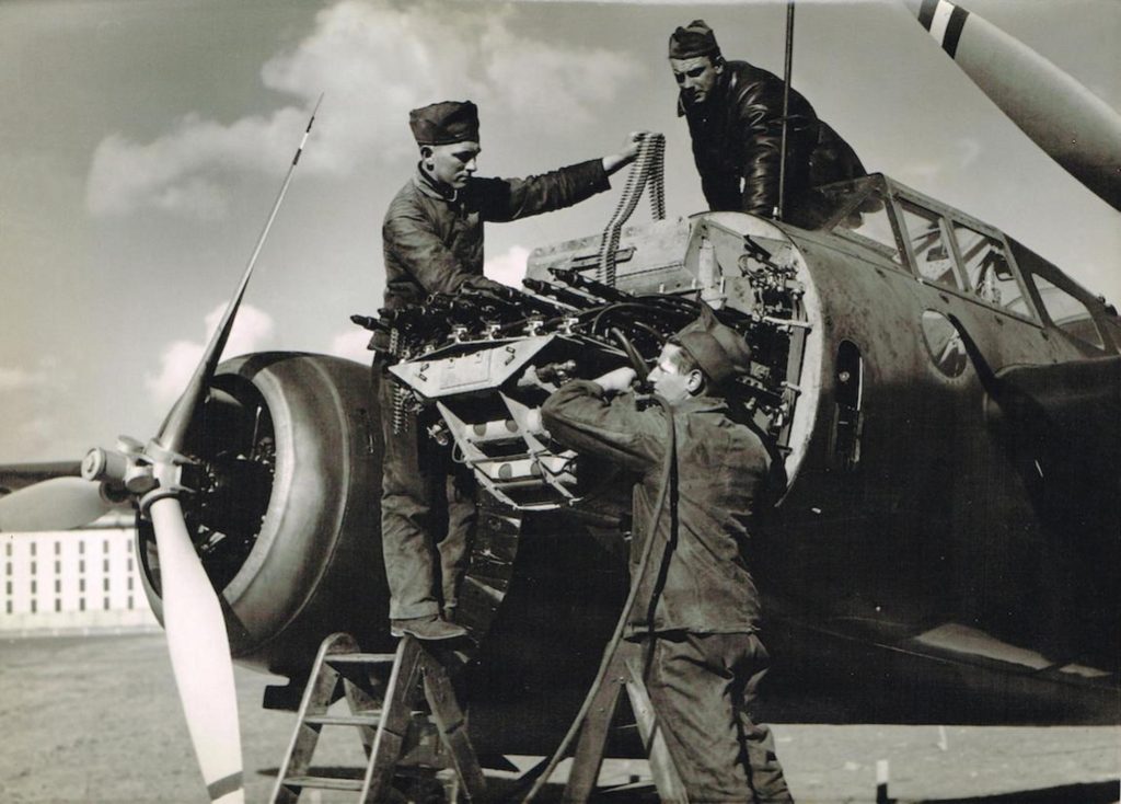 Fokker G-1 Loading Forward Guns