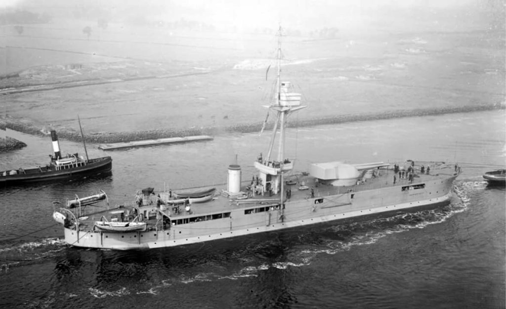 HMS Raglan