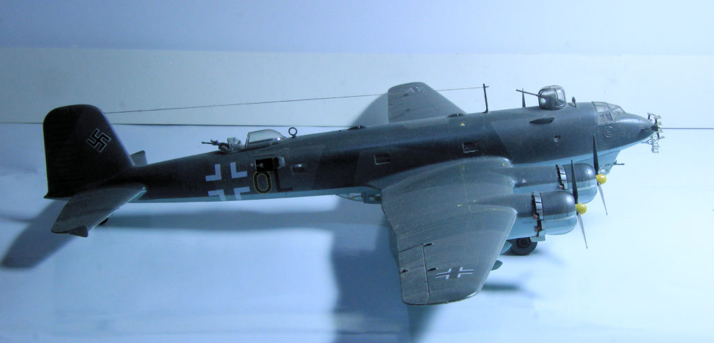 Focke Wulf FW 200 C-8 of 3./KG 40 F8+OL/W.Nr.0224 at Bordeaux-Merignac 1/72 Scale Model by Revell