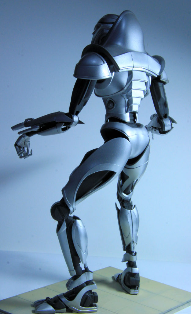 Battlestar Galactica Cylon Centurion 1/6 Scale Model by Moebius Models