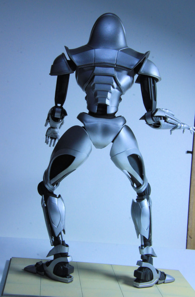 Battlestar Galactica Cylon Centurion 1/6 Scale Model by Moebius Models