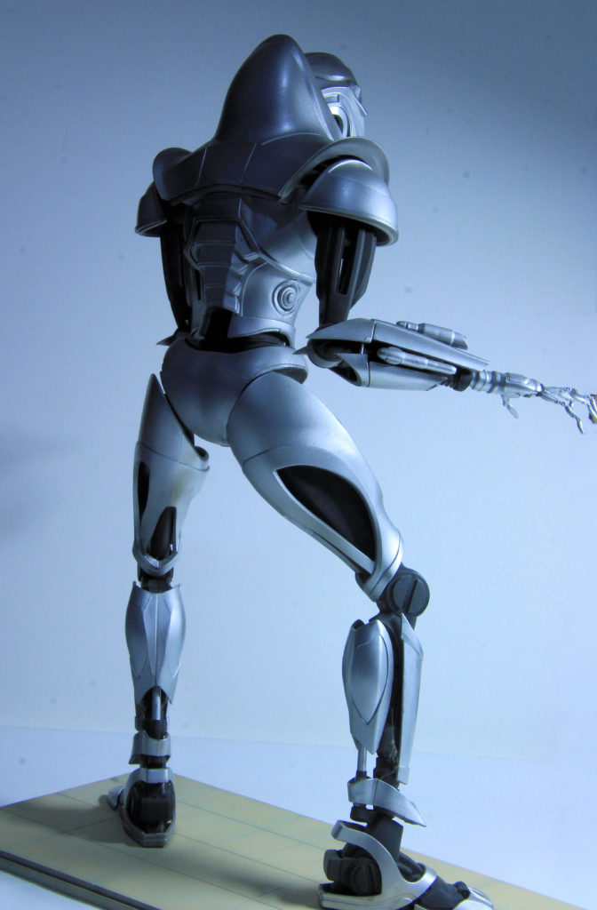 Battlestar Galactica Cylon Centurion 1/6 Scale Model by Moebius Models